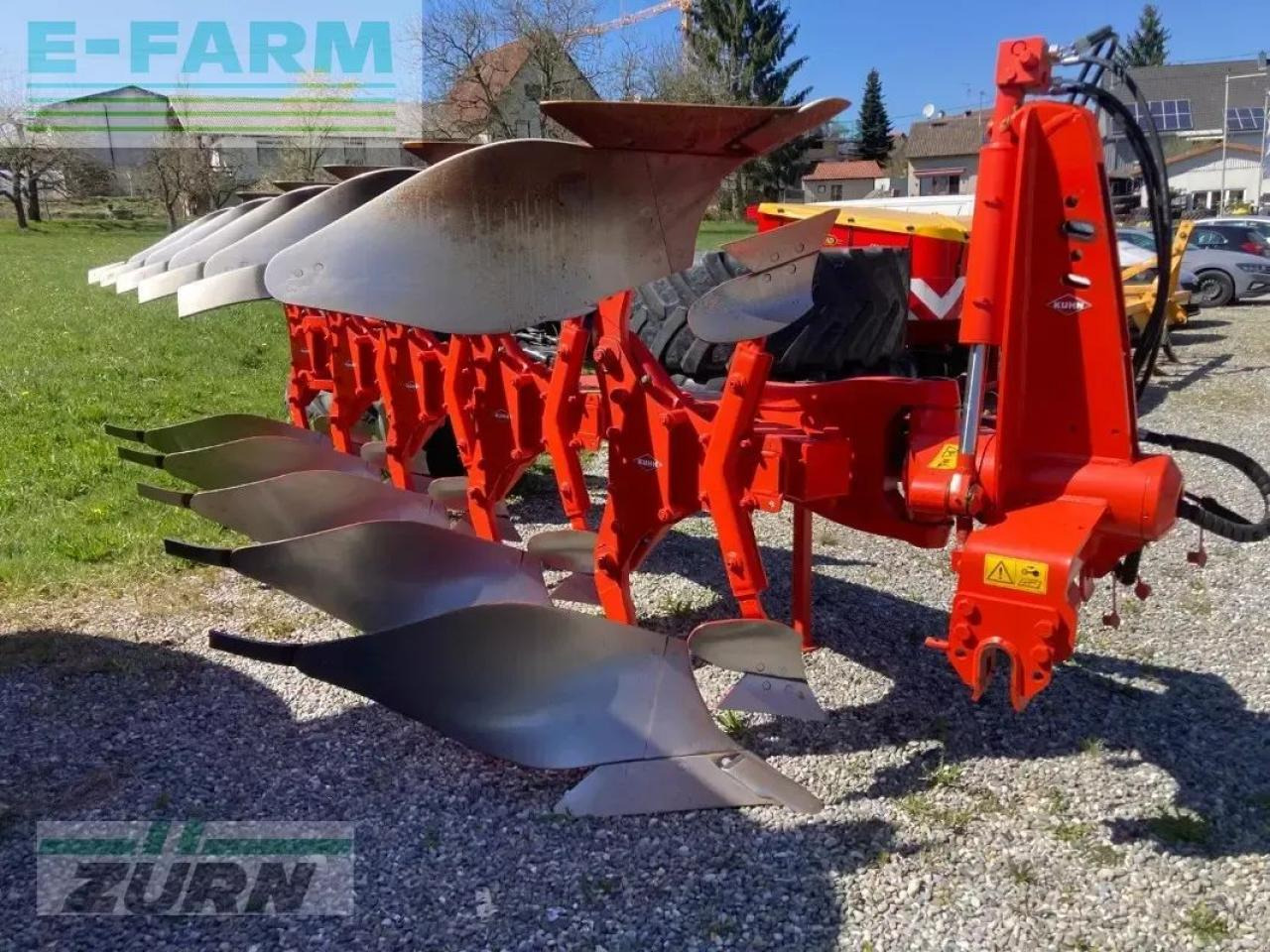 Kuhn vari-master 153 5e/6t96 - Ploeg: afbeelding 1 Kuhn vari-master 153 5e/6t96 - Ploeg: afbeelding 1