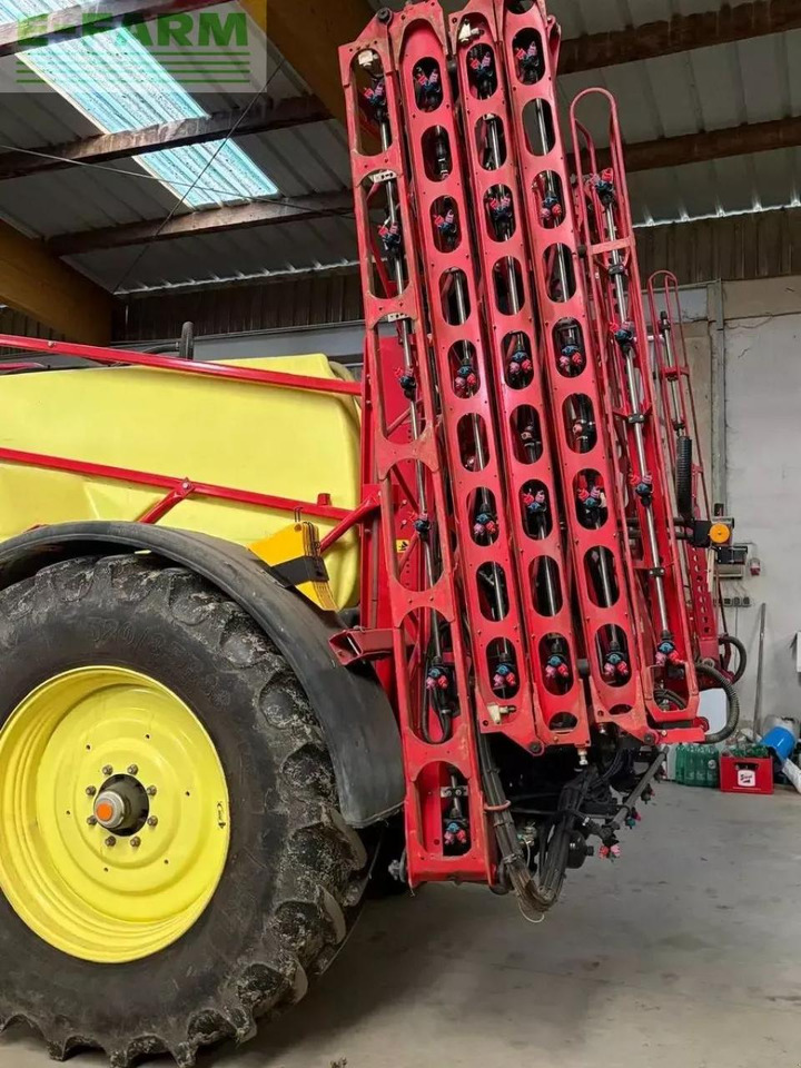 Kverneland ikarus s 38 - Getrokken veldspuit: afbeelding 3 Kverneland ikarus s 38 - Getrokken veldspuit: afbeelding 3