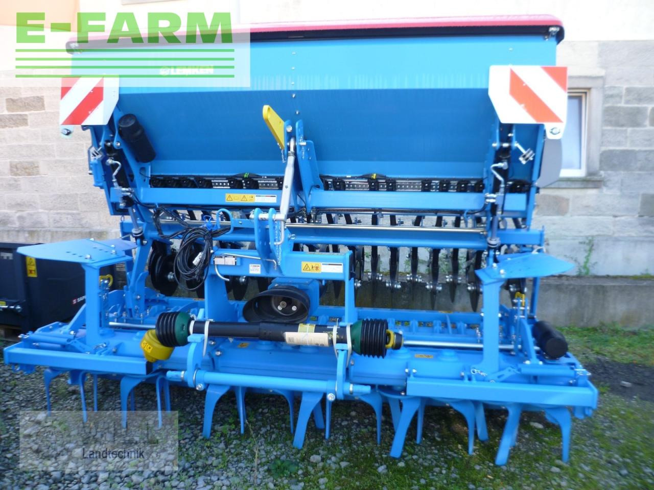 Lemken zirkon 8/300 + saphir 7/300 - Zaaicombinatie: afbeelding 1 Lemken zirkon 8/300 + saphir 7/300 - Zaaicombinatie: afbeelding 1