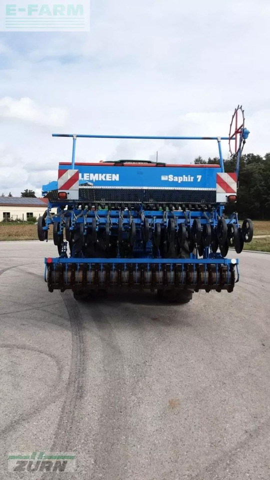 Lemken zirkon 9/300 u. saphir 7 ds 30 - Zaaicombinatie: afbeelding 1 Lemken zirkon 9/300 u. saphir 7 ds 30 - Zaaicombinatie: afbeelding 1
