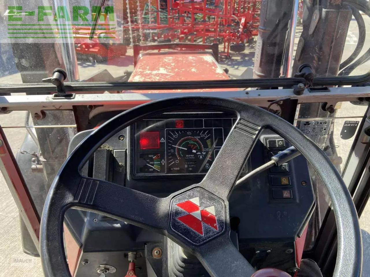 Tractor Massey Ferguson 373-4 gt: afbeelding 12