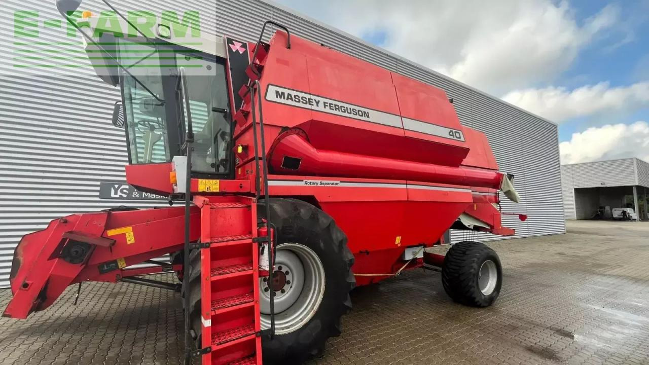 Massey Ferguson 40 - Maaidorser: afbeelding 1 Massey Ferguson 40 - Maaidorser: afbeelding 1