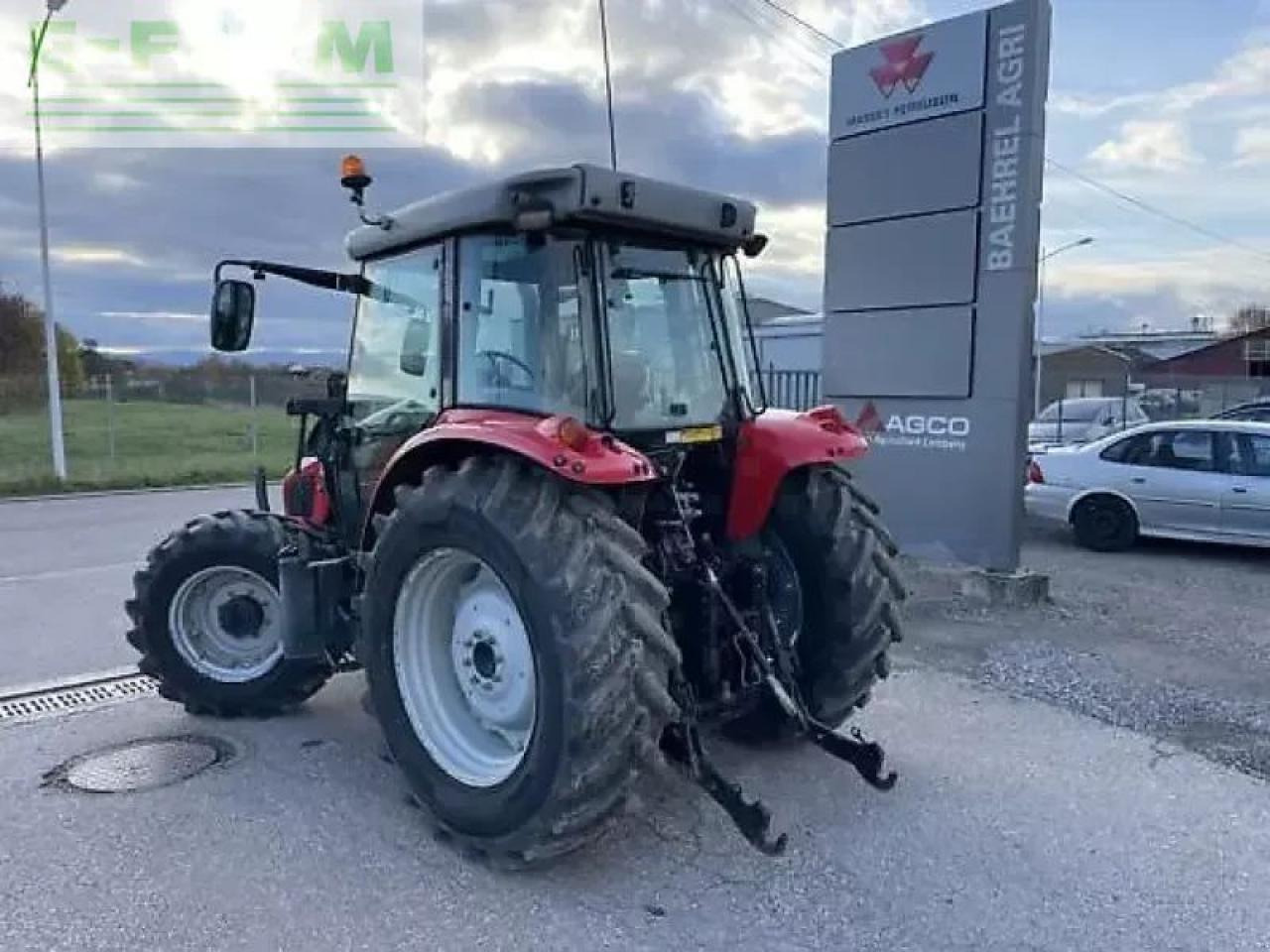 Massey Ferguson 5455 - Tractor: afbeelding 3 Massey Ferguson 5455 - Tractor: afbeelding 3