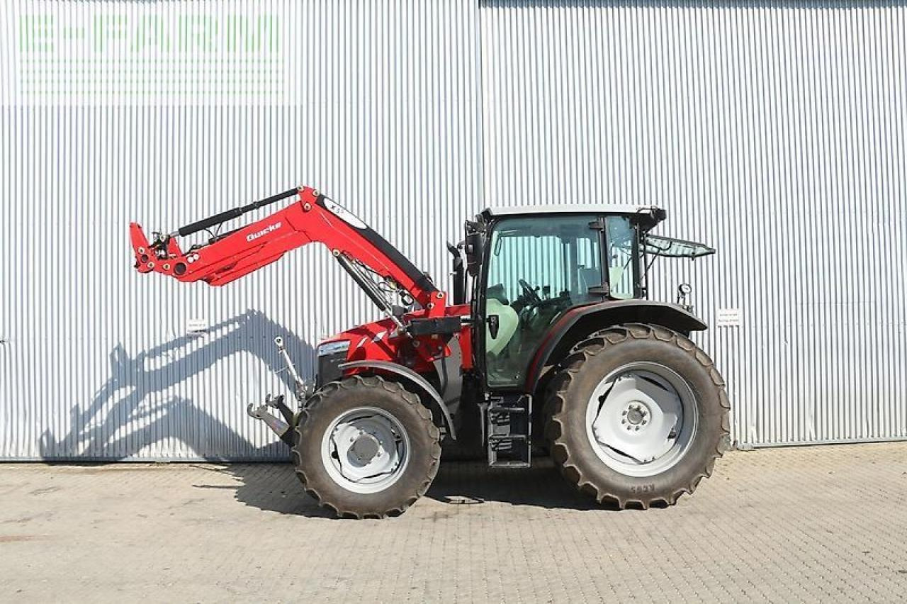 Massey Ferguson 5711 - Tractor: afbeelding 2 Massey Ferguson 5711 - Tractor: afbeelding 2