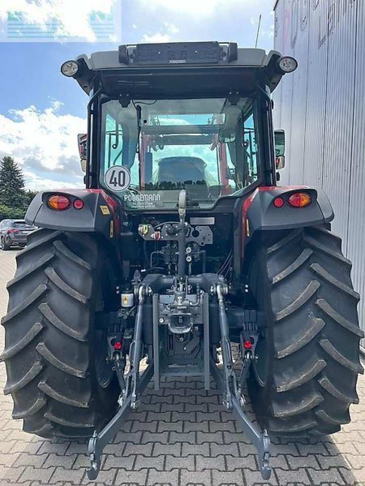 Massey Ferguson 5711m - Tractor: afbeelding 2 Massey Ferguson 5711m - Tractor: afbeelding 2
