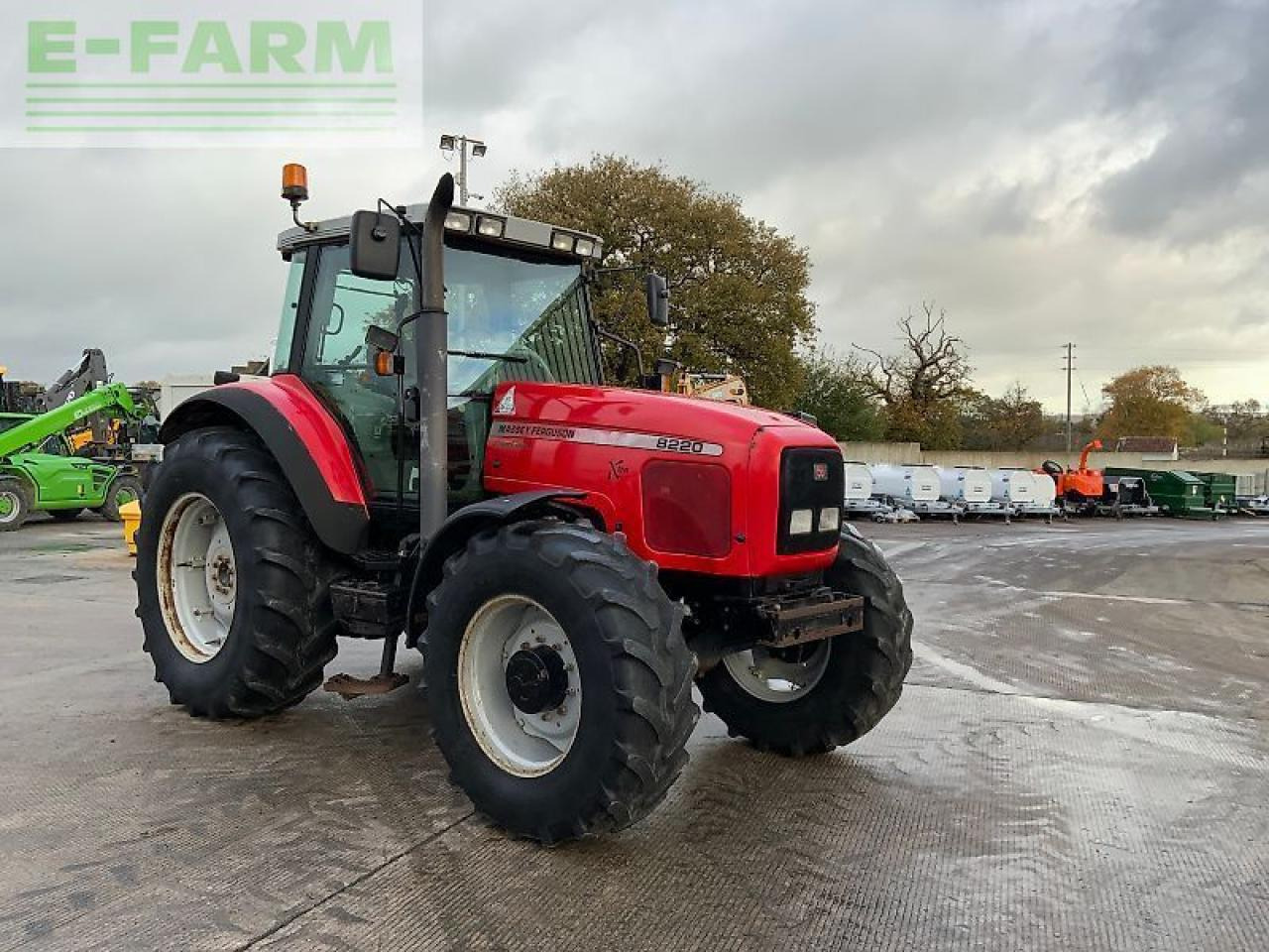 Massey Ferguson 8220 xtra power control tractor (st24304) Xtra - Tractor: afbeelding 2 Massey Ferguson 8220 xtra power control tractor (st24304) Xtra - Tractor: afbeelding 2