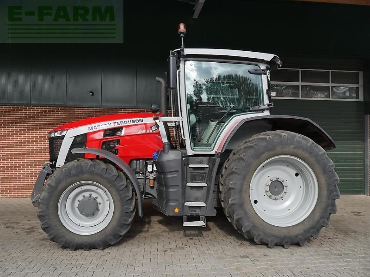 Massey Ferguson 8s.225 dyna-7 - Tractor: afbeelding 5 Massey Ferguson 8s.225 dyna-7 - Tractor: afbeelding 5