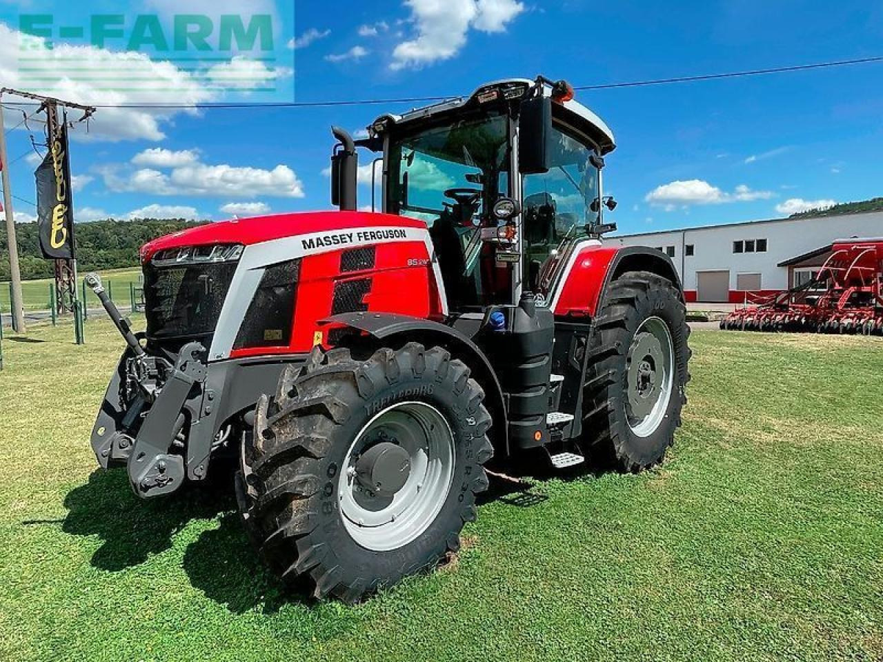Massey Ferguson 8s.245 dyna-7 exclusive Exclusive - Tractor: afbeelding 1 Massey Ferguson 8s.245 dyna-7 exclusive Exclusive - Tractor: afbeelding 1