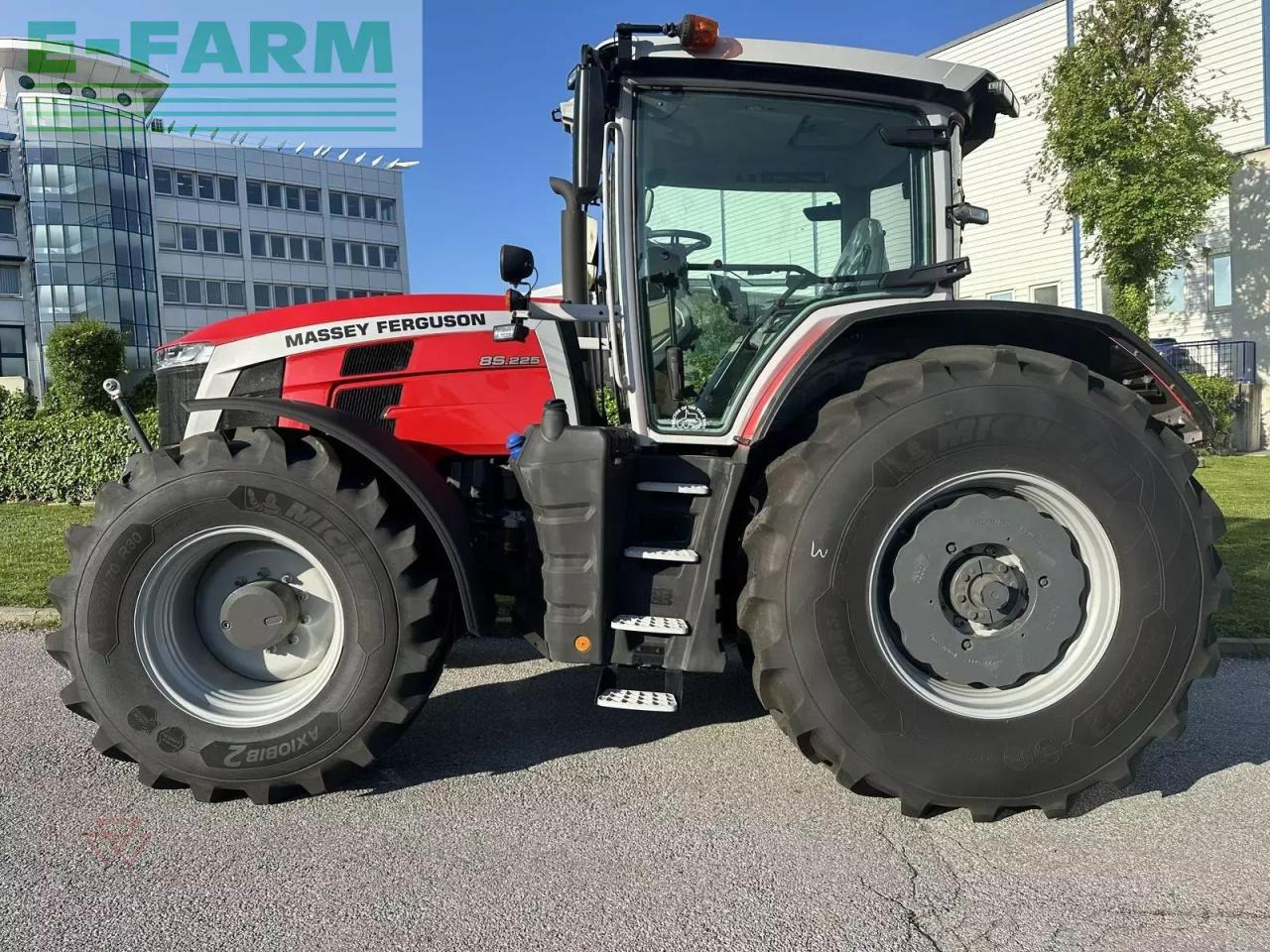 Massey Ferguson mf 8s.225 - Tractor: afbeelding 5 Massey Ferguson mf 8s.225 - Tractor: afbeelding 5