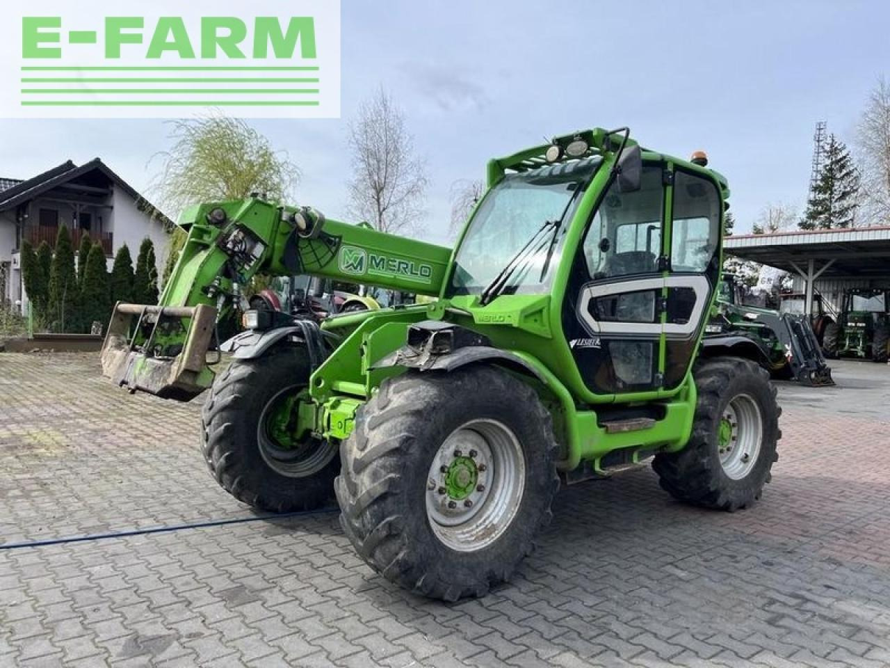 Merlo tf 38.7 cs-120 turbofarmer - Verreiker: afbeelding 1 Merlo tf 38.7 cs-120 turbofarmer - Verreiker: afbeelding 1