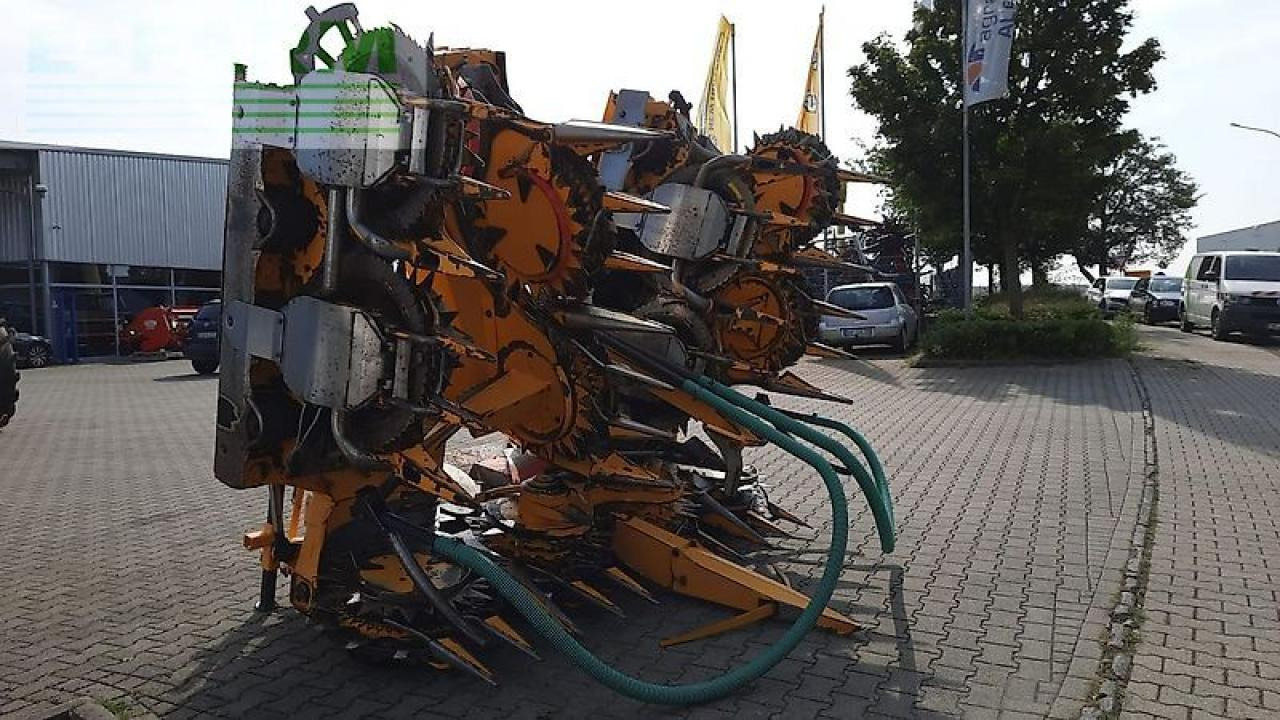 New Holland 90 sfi / kemper maisgebiss 390 - Hakselaar toebehoor: afbeelding 4 New Holland 90 sfi / kemper maisgebiss 390 - Hakselaar toebehoor: afbeelding 4