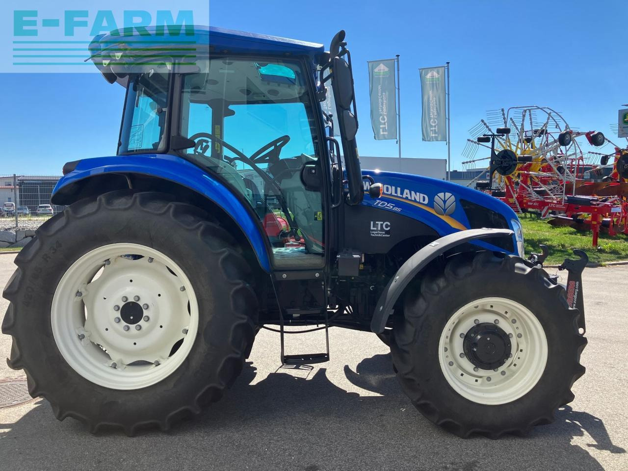 New Holland TD5.85 - Tractor: afbeelding 5 New Holland TD5.85 - Tractor: afbeelding 5