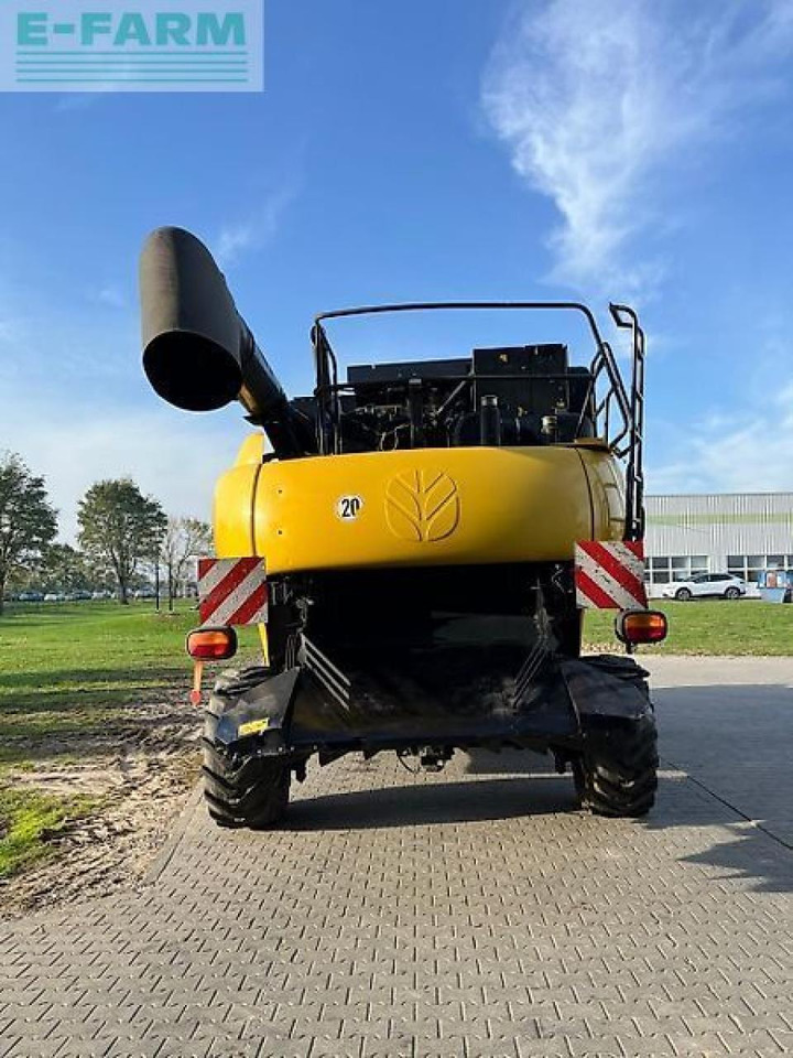 Maaidorser New Holland cr 9070: afbeelding 6