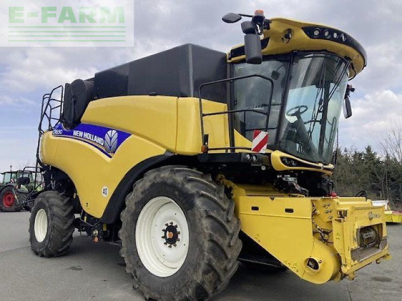 New Holland cr8.90 - Maaidorser: afbeelding 4 New Holland cr8.90 - Maaidorser: afbeelding 4