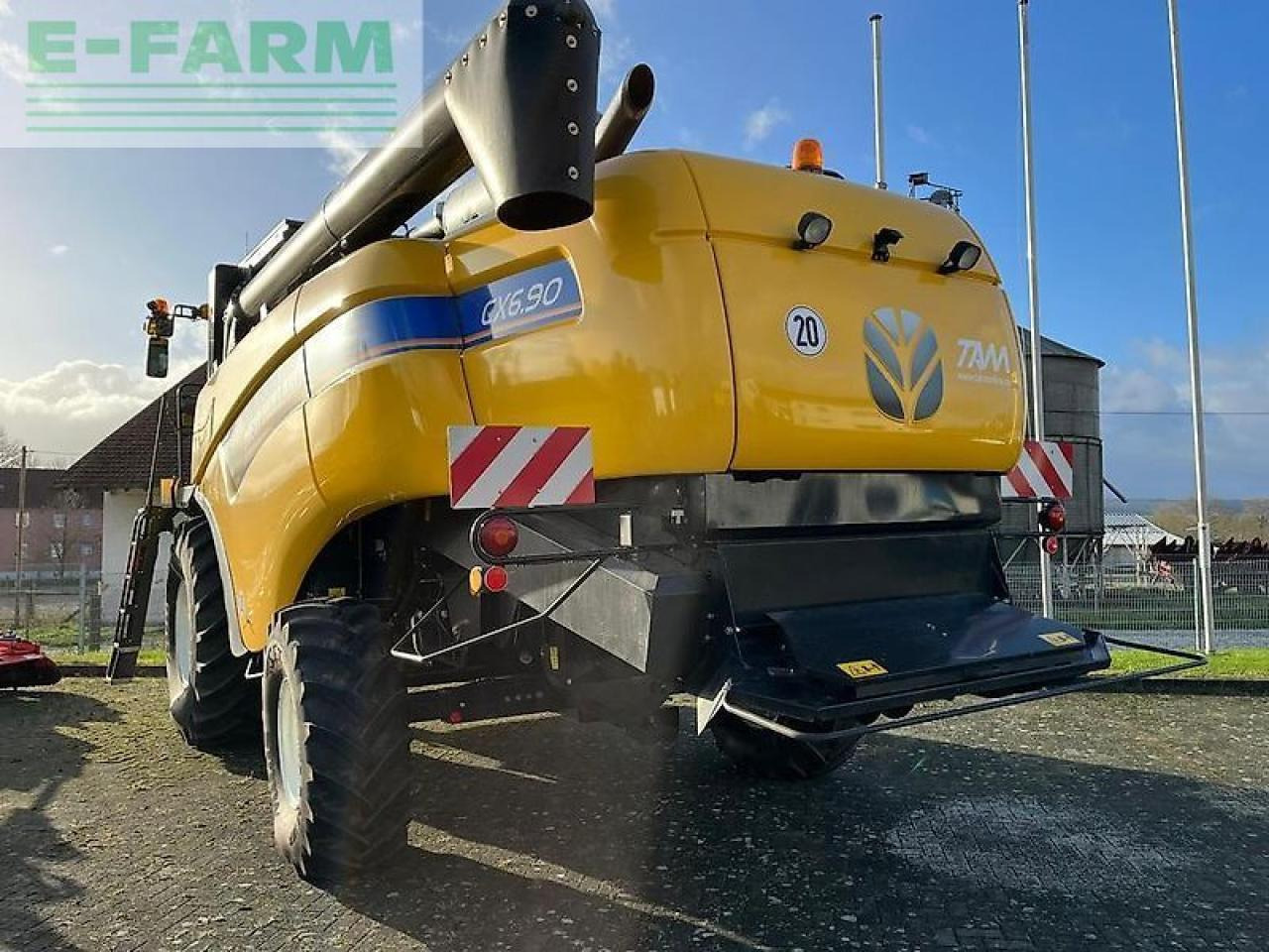 New Holland cx 6.90 schüttler mähdrescher + 7,6m sw + sww - Maaidorser: afbeelding 4 New Holland cx 6.90 schüttler mähdrescher + 7,6m sw + sww - Maaidorser: afbeelding 4