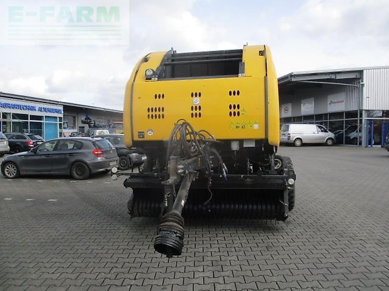New Holland rb 180 - Vierkante balenpers: afbeelding 2 New Holland rb 180 - Vierkante balenpers: afbeelding 2