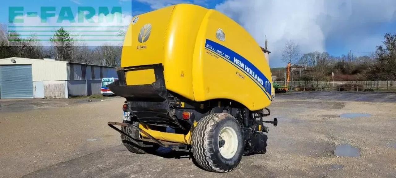 New Holland roll belt 180 cropcutter - Vierkante balenpers: afbeelding 5 New Holland roll belt 180 cropcutter - Vierkante balenpers: afbeelding 5