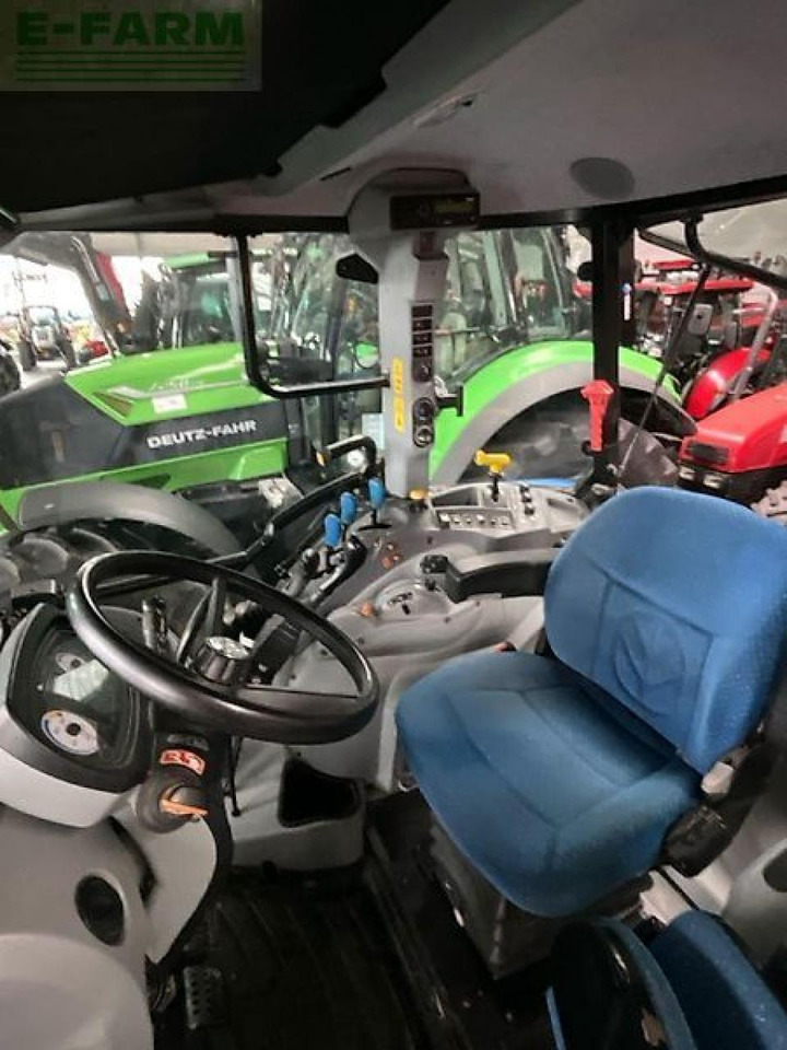 New Holland t 5.105 electro command - Tractor: afbeelding 5 New Holland t 5.105 electro command - Tractor: afbeelding 5