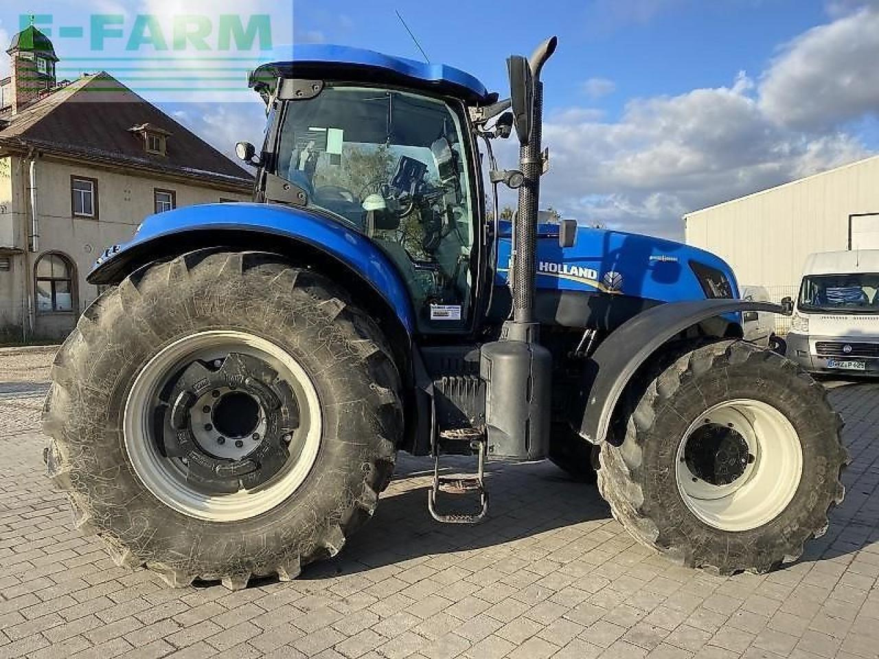 New Holland t 7.220 ac - Tractor: afbeelding 2 New Holland t 7.220 ac - Tractor: afbeelding 2