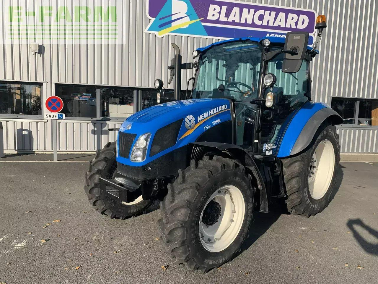 New Holland t5 85 - Tractor: afbeelding 1 New Holland t5 85 - Tractor: afbeelding 1