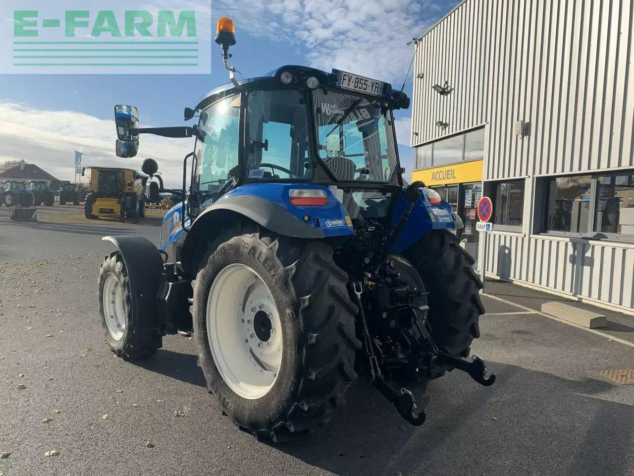 New Holland t5 85 - Tractor: afbeelding 3 New Holland t5 85 - Tractor: afbeelding 3