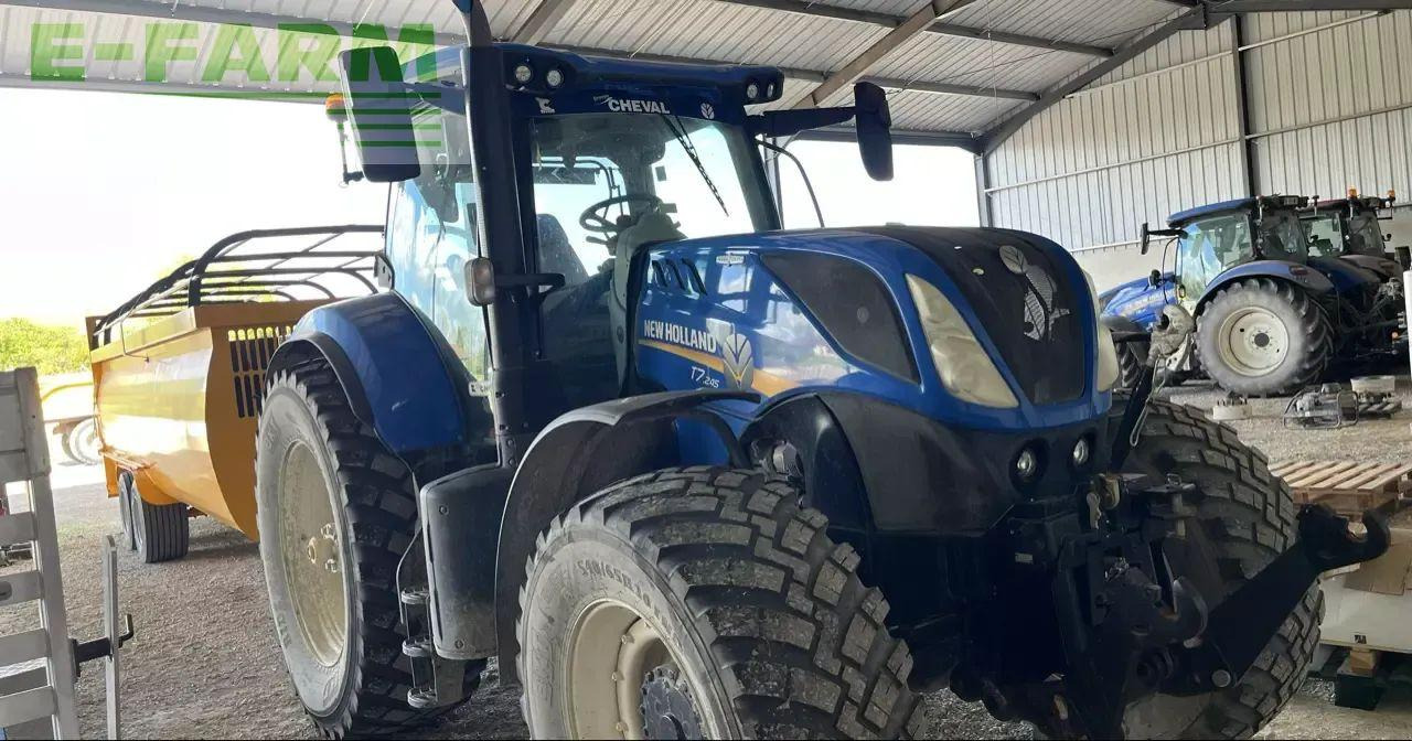 New Holland t7.245 ac n°14 cheval - Tractor: afbeelding 1 New Holland t7.245 ac n°14 cheval - Tractor: afbeelding 1
