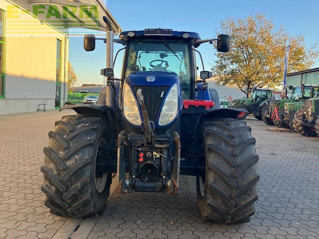 New Holland t7.270 auto command - Hot Deal - Tractor: afbeelding 2 New Holland t7.270 auto command - Hot Deal - Tractor: afbeelding 2