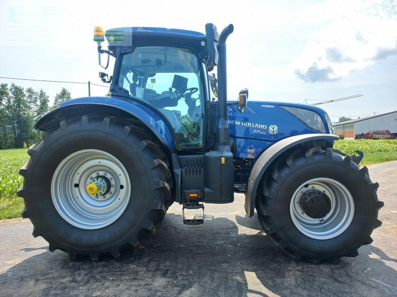 New Holland t7.270 auto command sidewinder ii (stage v) - Tractor: afbeelding 4 New Holland t7.270 auto command sidewinder ii (stage v) - Tractor: afbeelding 4