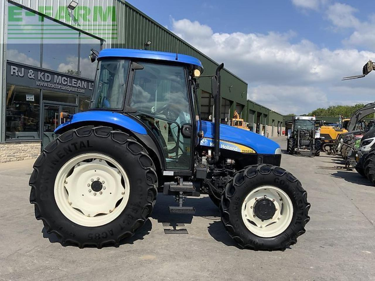 New Holland td5030 tractor (st23208) - Tractor: afbeelding 1 New Holland td5030 tractor (st23208) - Tractor: afbeelding 1