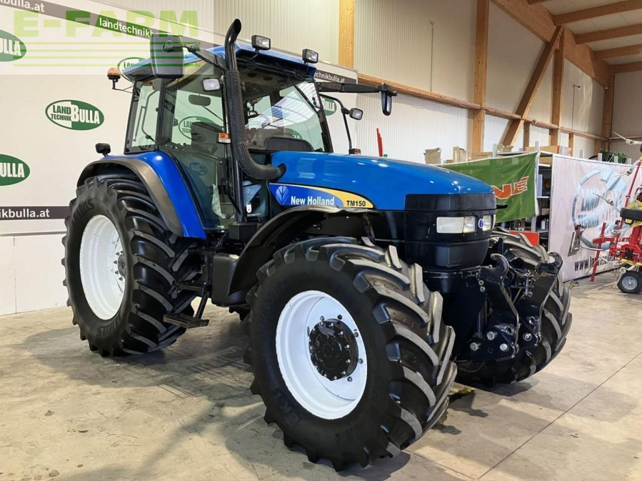 New Holland tm 150 - Tractor: afbeelding 2 New Holland tm 150 - Tractor: afbeelding 2