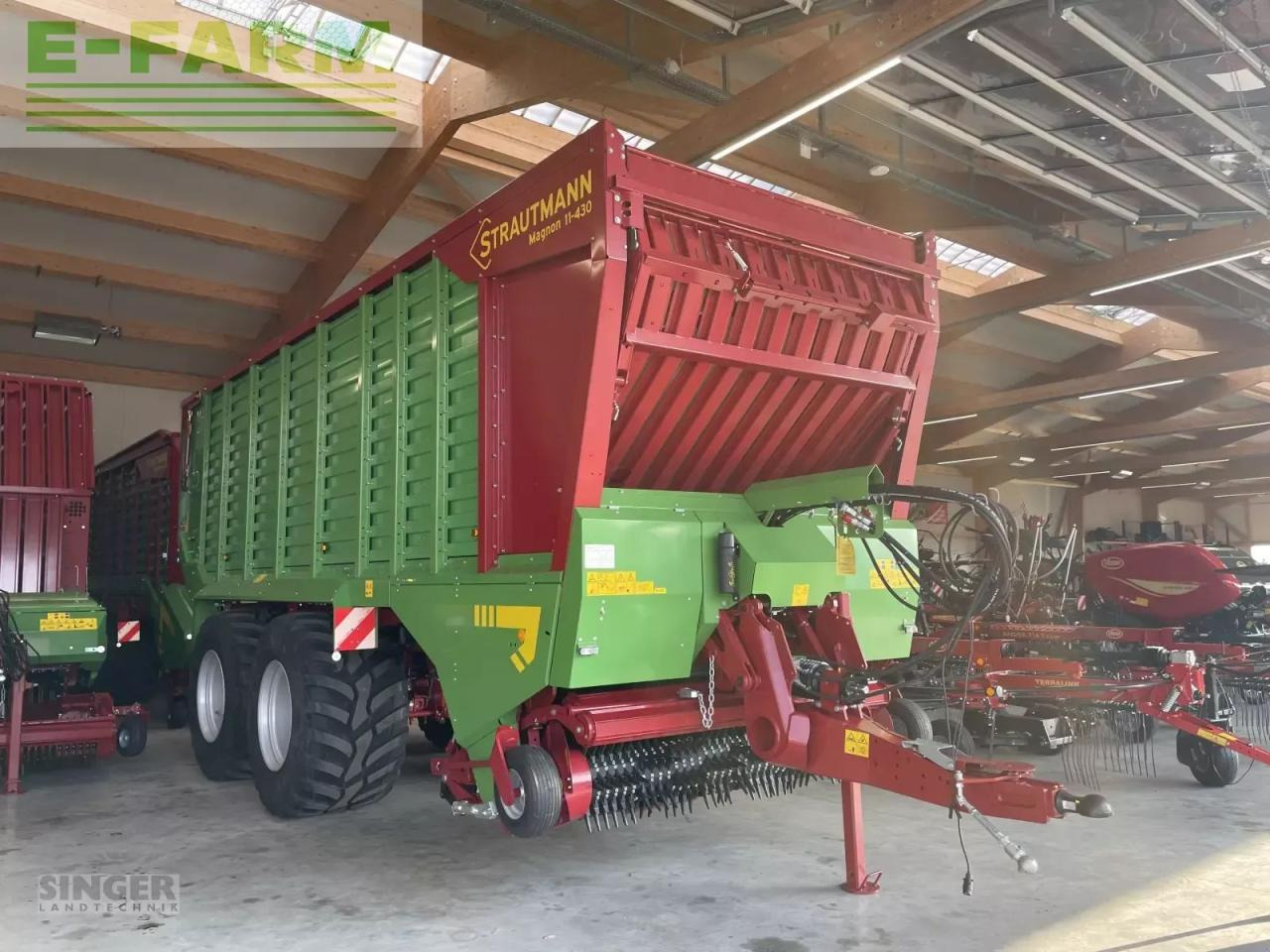 Strautmann magnon 11-430 cfs - 22mm kurzschnittwagen - Opraapwagen: afbeelding 2 Strautmann magnon 11-430 cfs - 22mm kurzschnittwagen - Opraapwagen: afbeelding 2