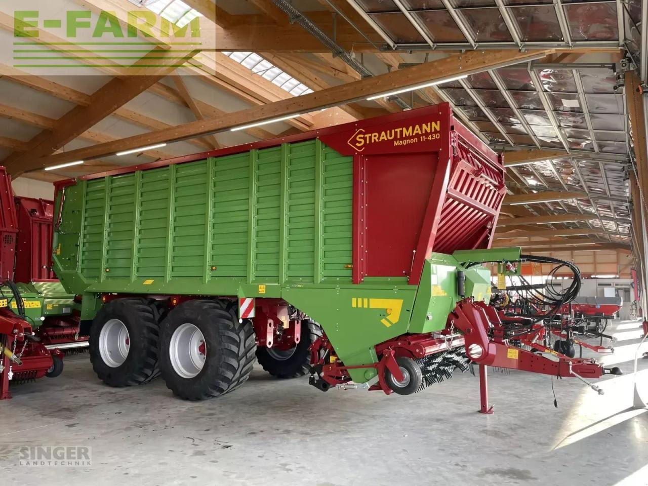 Strautmann magnon 11-430 cfs - 22mm kurzschnittwagen - Opraapwagen: afbeelding 1 Strautmann magnon 11-430 cfs - 22mm kurzschnittwagen - Opraapwagen: afbeelding 1