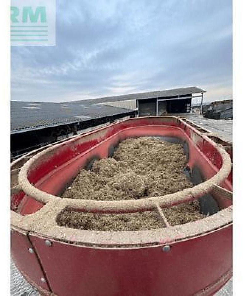 Strautmann verti mix 2401 - Veeteelt materiaal: afbeelding 4 Strautmann verti mix 2401 - Veeteelt materiaal: afbeelding 4