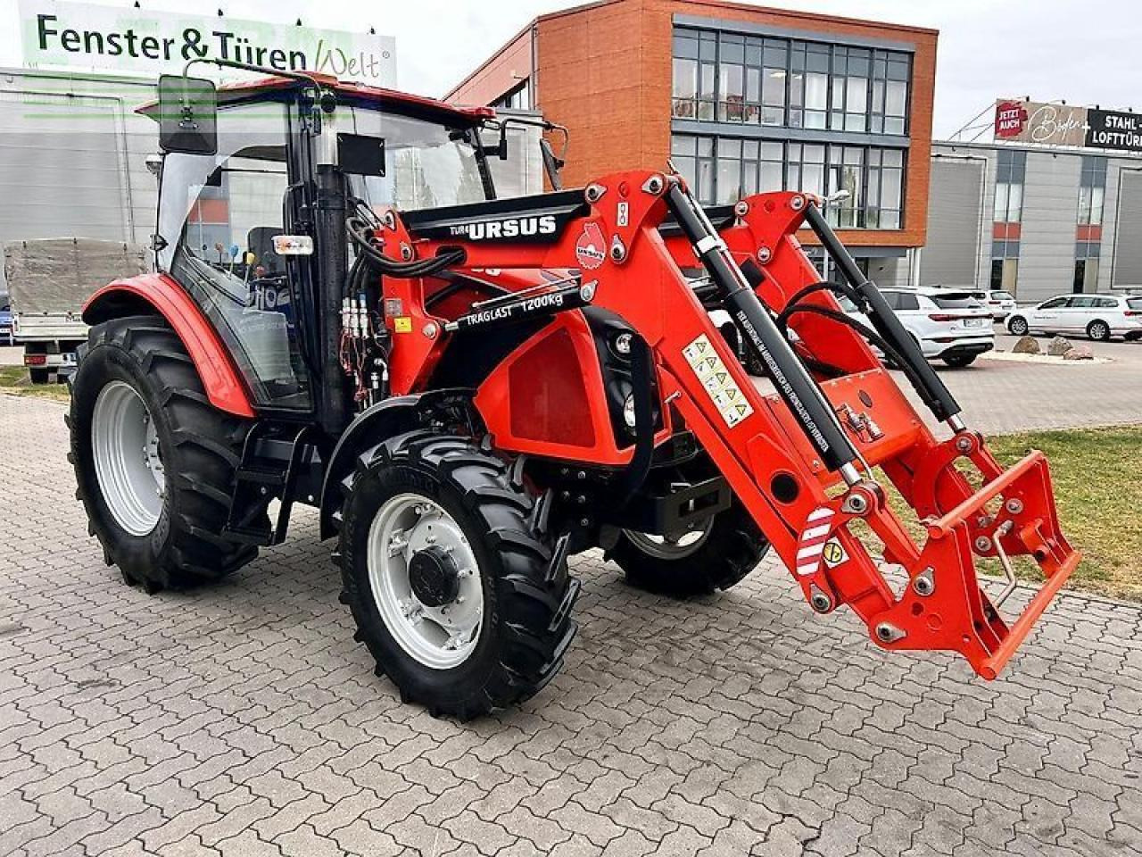 Ursus c-380 - Tractor: afbeelding 3 Ursus c-380 - Tractor: afbeelding 3