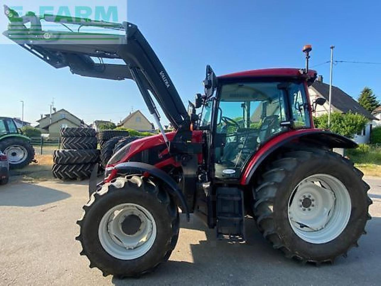 Valtra a115 h4 - Tractor: afbeelding 4 Valtra a115 h4 - Tractor: afbeelding 4
