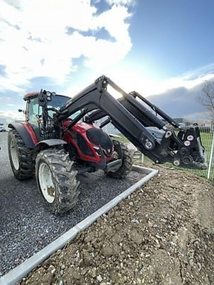 Valtra a115h4 - Tractor: afbeelding 2 Valtra a115h4 - Tractor: afbeelding 2