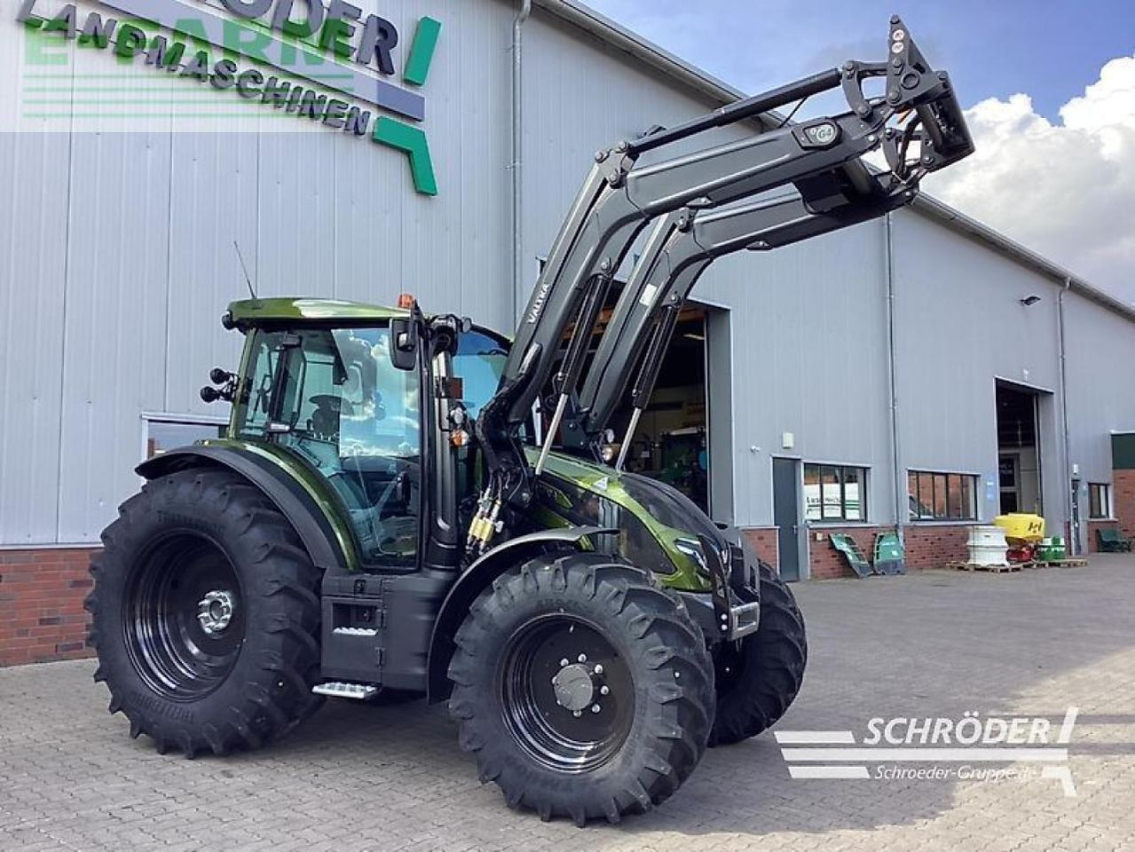 Valtra g 115 a - Tractor: afbeelding 2 Valtra g 115 a - Tractor: afbeelding 2