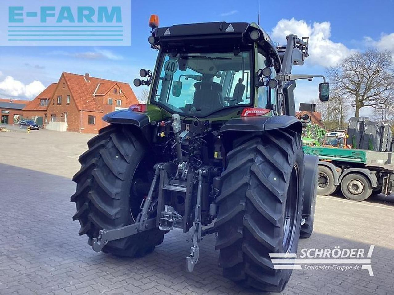 Valtra g 115 a - Tractor: afbeelding 4 Valtra g 115 a - Tractor: afbeelding 4