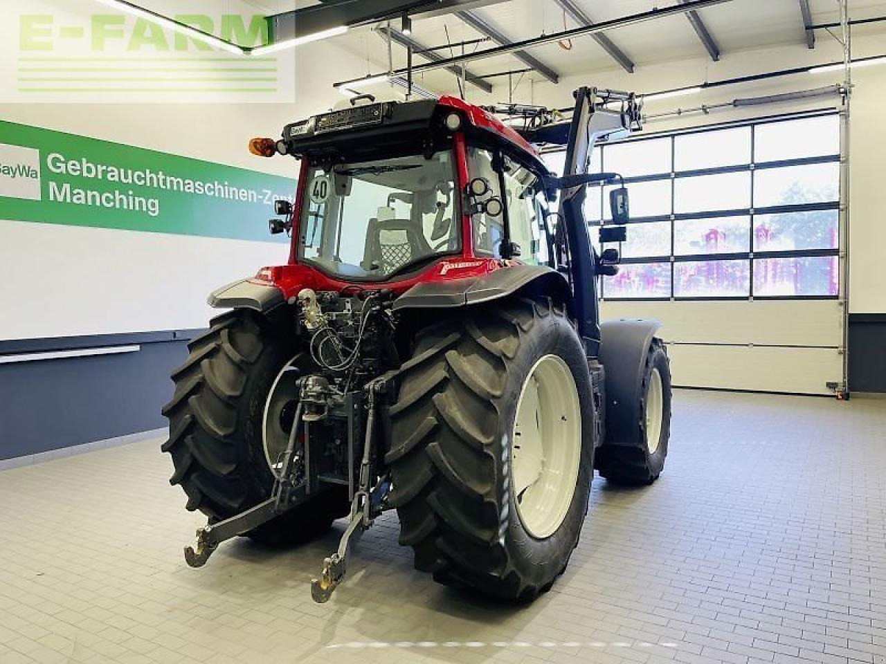 Valtra g135a - Tractor: afbeelding 5 Valtra g135a - Tractor: afbeelding 5