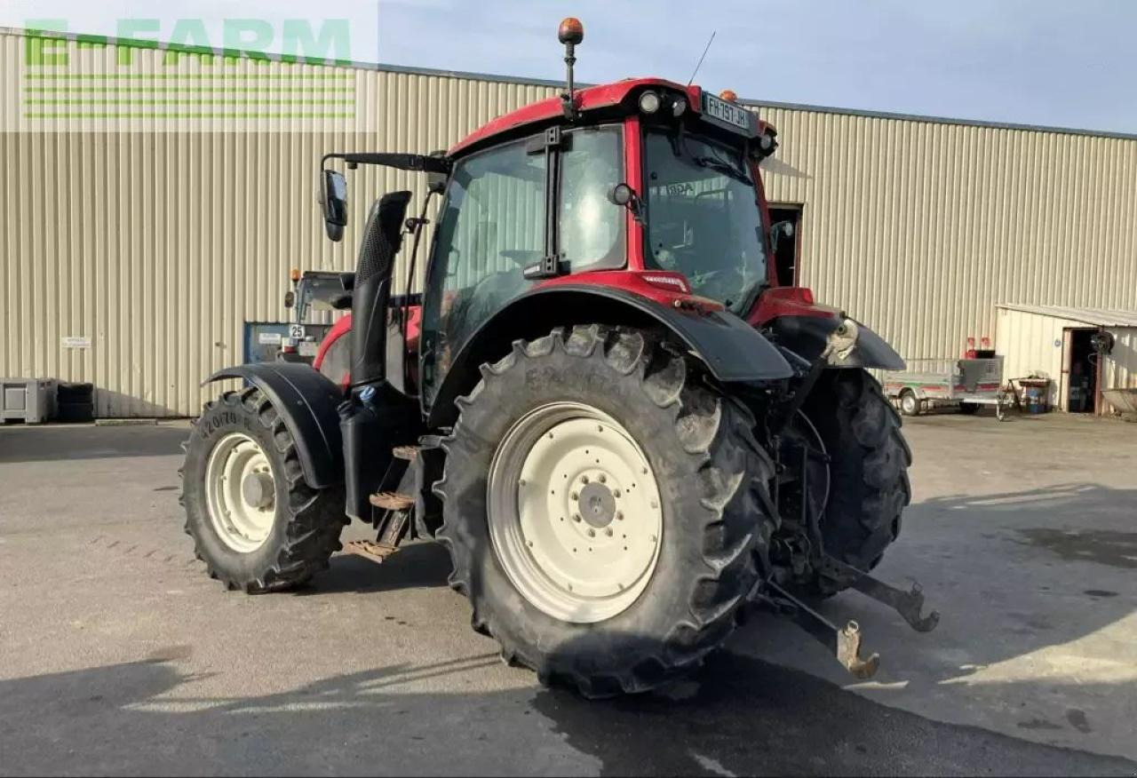 Valtra n 114 - Tractor: afbeelding 4 Valtra n 114 - Tractor: afbeelding 4