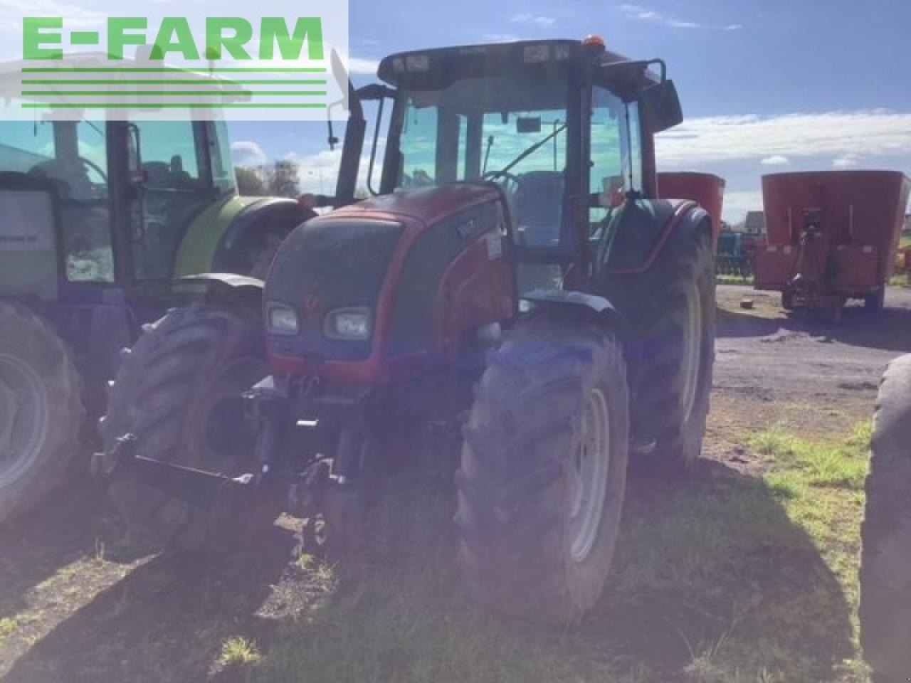 Valtra n111 hitech HiTech - Tractor: afbeelding 1 Valtra n111 hitech HiTech - Tractor: afbeelding 1
