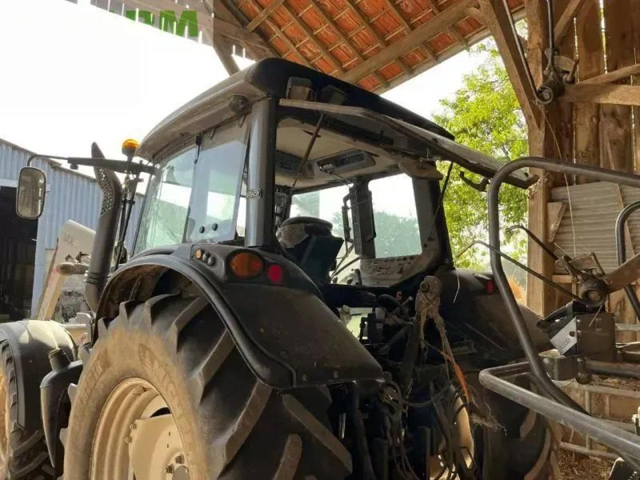 Valtra n123 - Tractor: afbeelding 3 Valtra n123 - Tractor: afbeelding 3