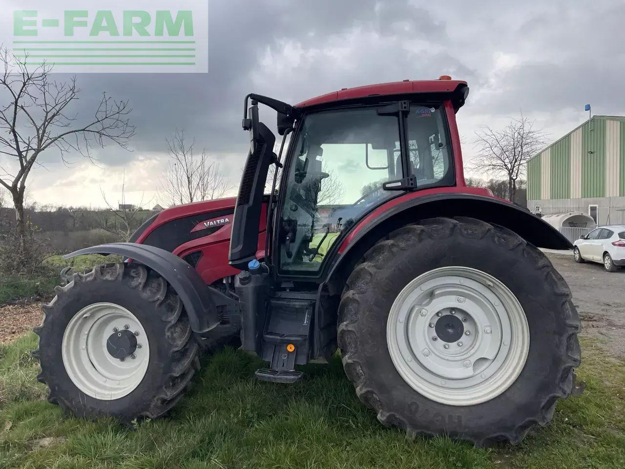 Valtra n135 a - Tractor: afbeelding 1 Valtra n135 a - Tractor: afbeelding 1
