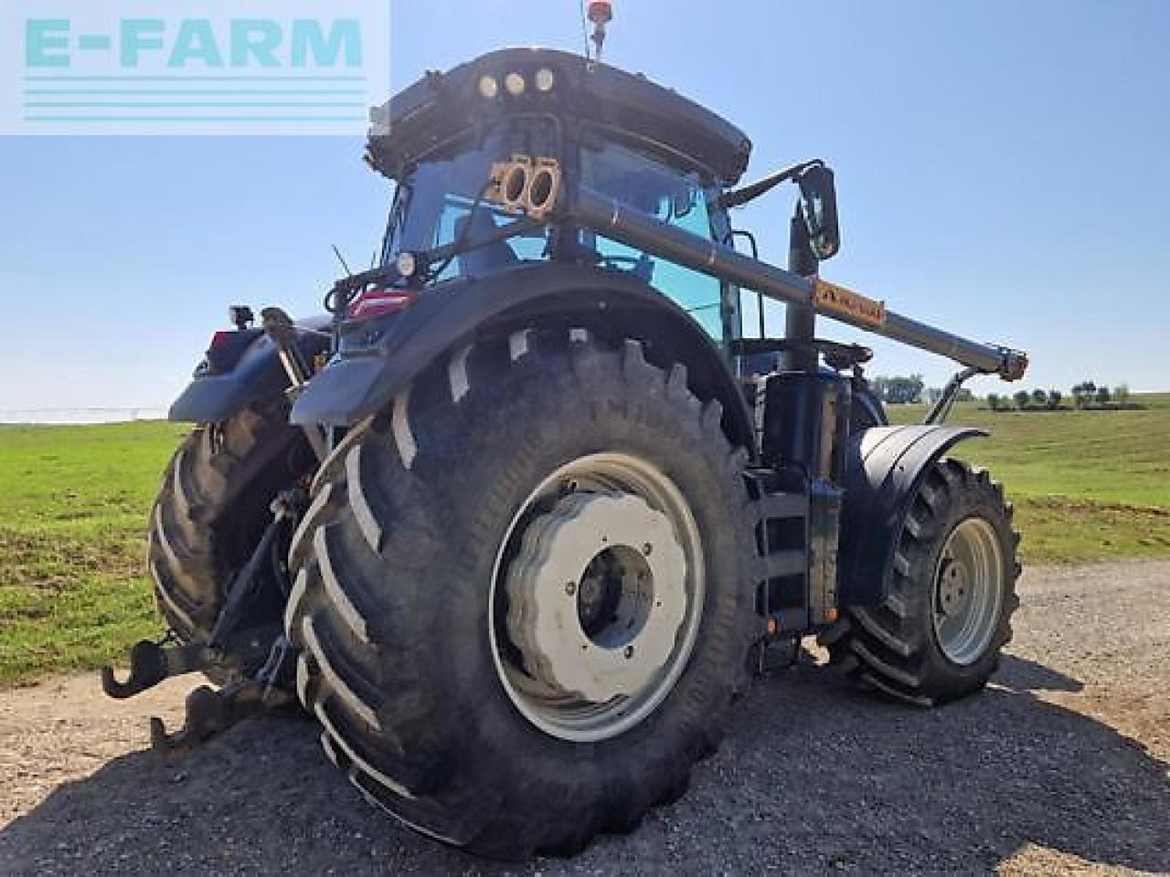 Valtra s394 - Tractor: afbeelding 2 Valtra s394 - Tractor: afbeelding 2