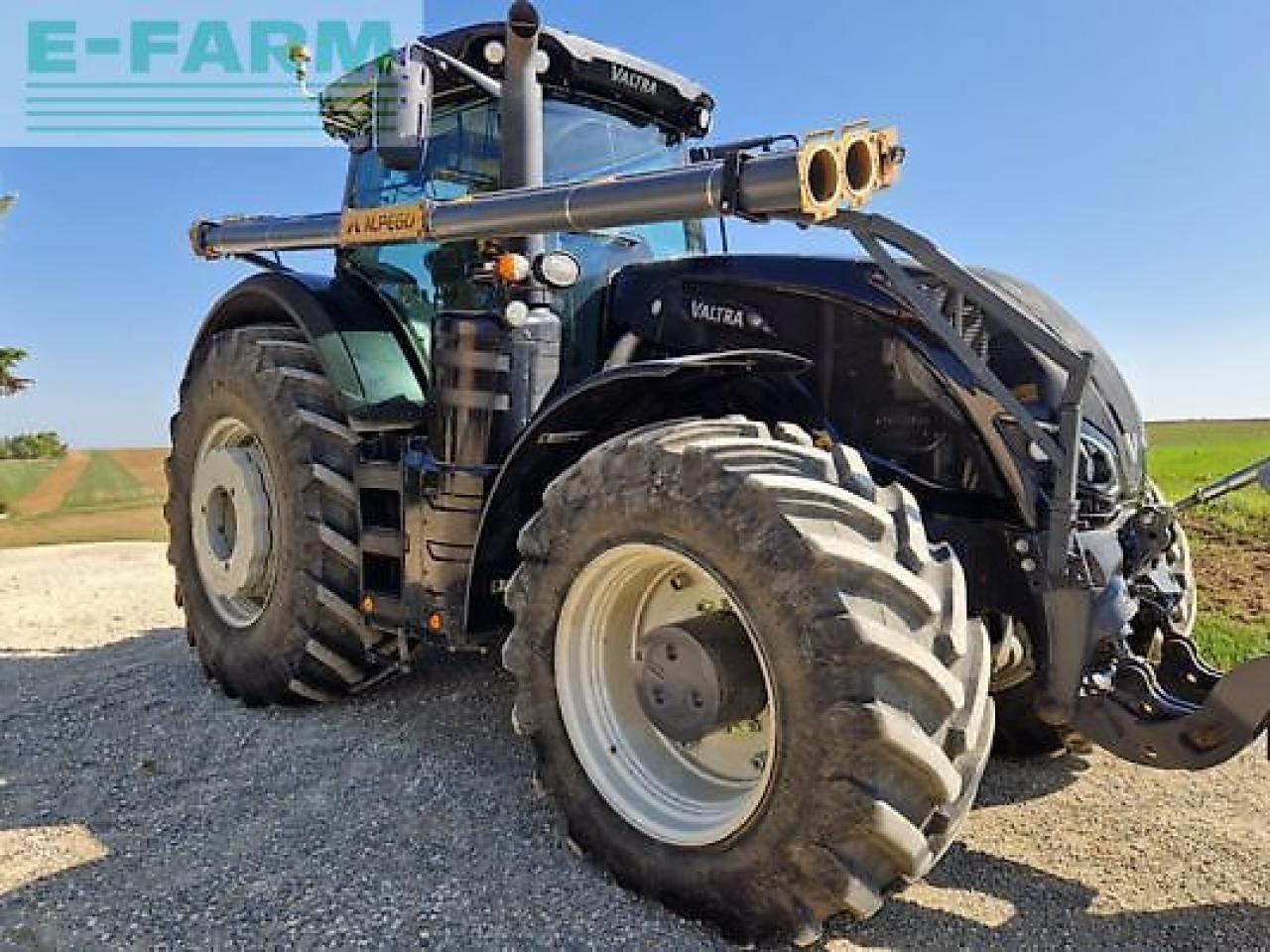 Valtra s394 - Tractor: afbeelding 1 Valtra s394 - Tractor: afbeelding 1