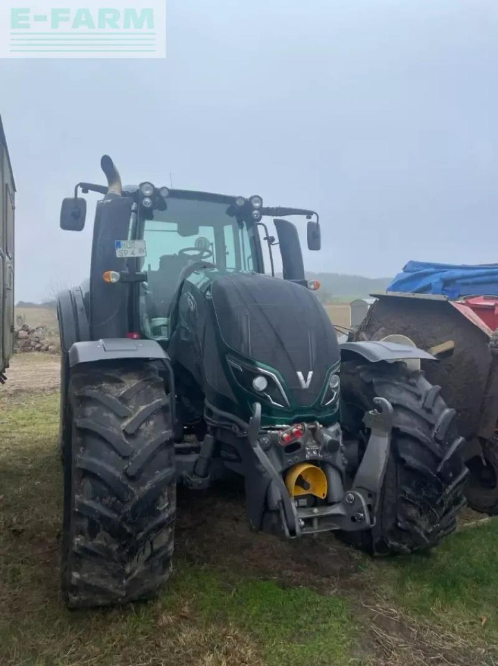 Valtra t 174 e - Tractor: afbeelding 2 Valtra t 174 e - Tractor: afbeelding 2
