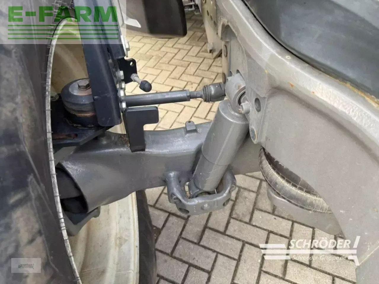 Tractor Valtra t 174 ea: afbeelding 11 Tractor Valtra t 174 ea: afbeelding 11