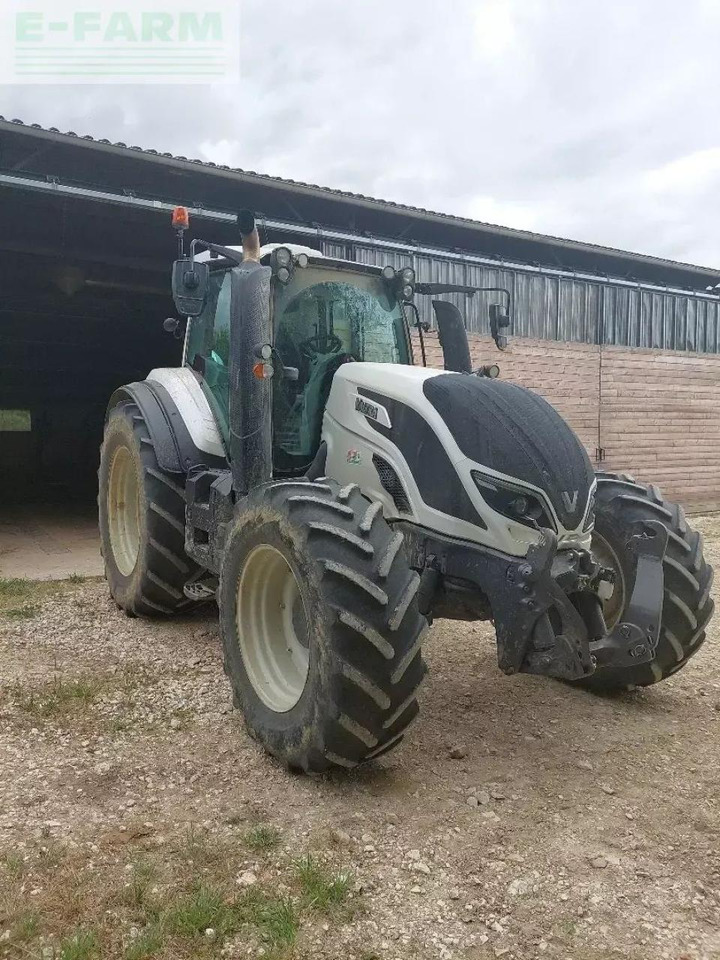 Valtra t 174e d smarttouch - Tractor: afbeelding 2 Valtra t 174e d smarttouch - Tractor: afbeelding 2