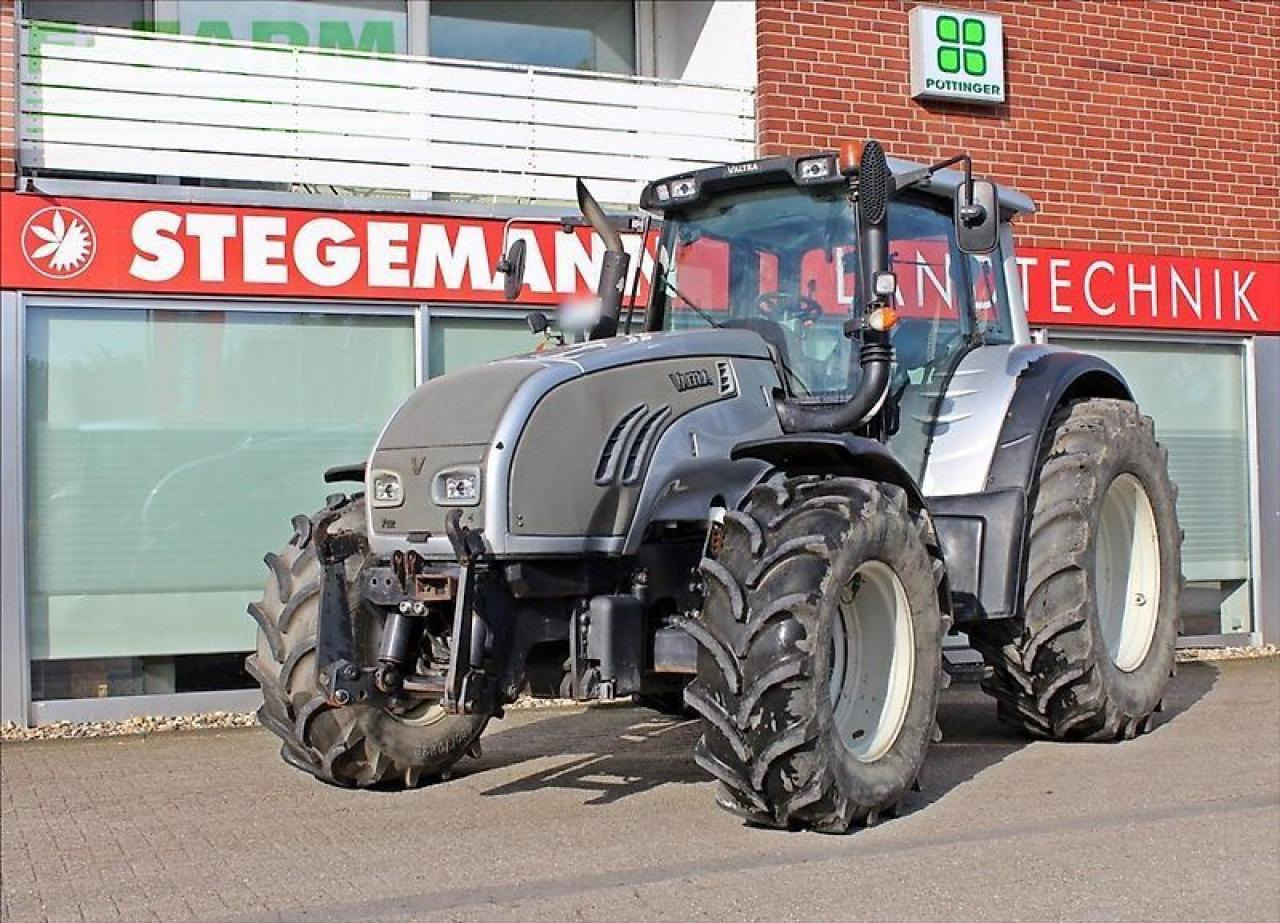 Valtra t132 versu Versu - Tractor: afbeelding 1 Valtra t132 versu Versu - Tractor: afbeelding 1