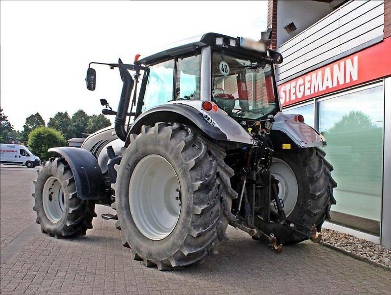 Valtra t132 versu Versu - Tractor: afbeelding 2 Valtra t132 versu Versu - Tractor: afbeelding 2